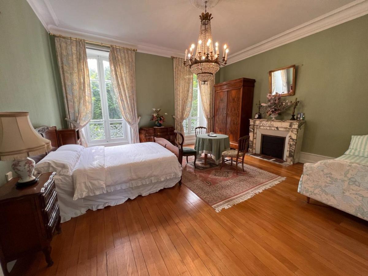 Demeure Des Payratons Bed & Breakfast Saint-Gerand-le-Puy Dış mekan fotoğraf
