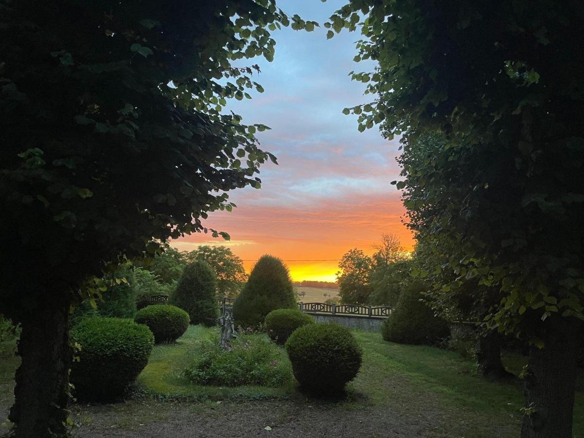 Demeure Des Payratons Bed & Breakfast Saint-Gerand-le-Puy Dış mekan fotoğraf