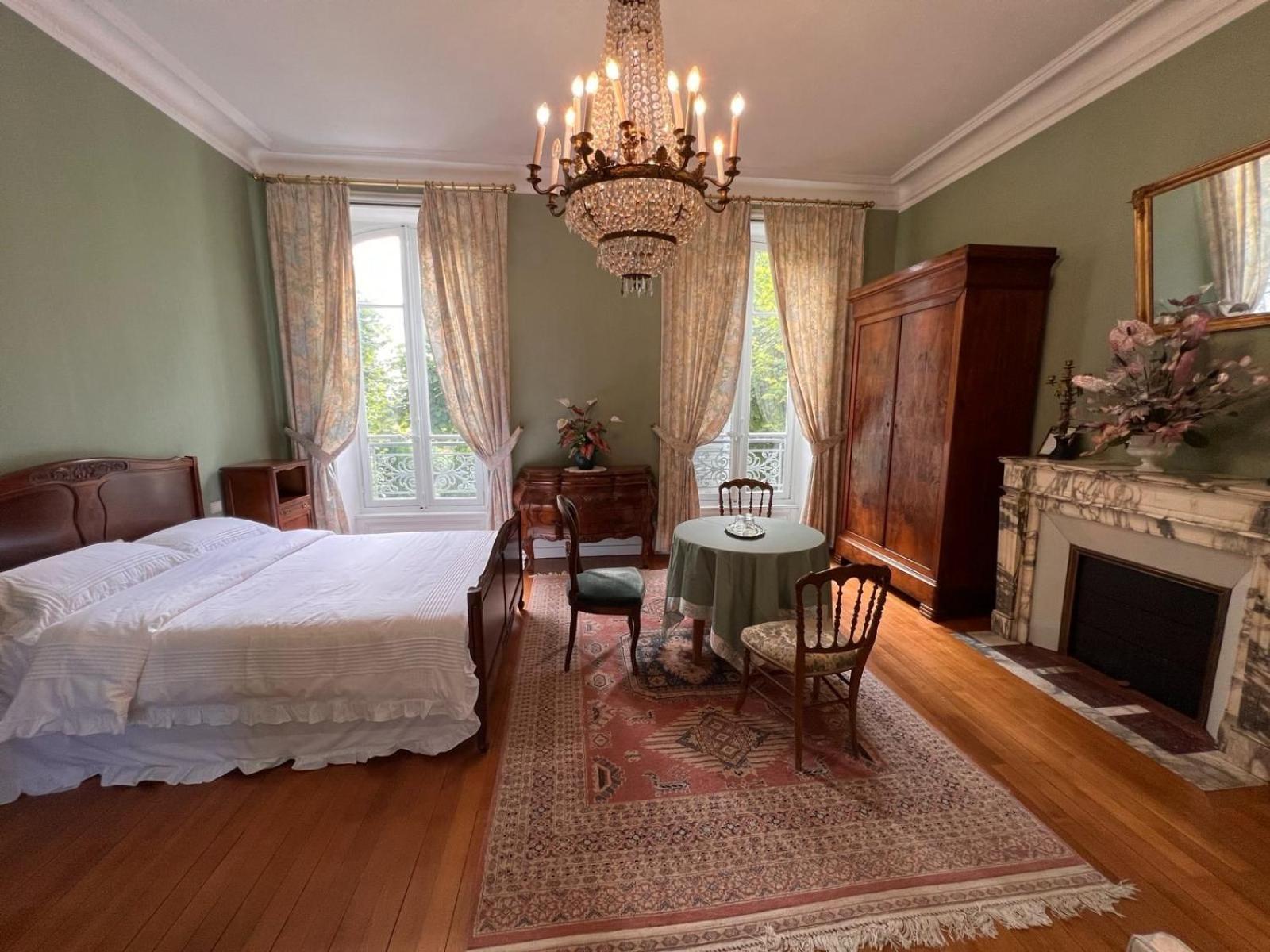 Demeure Des Payratons Bed & Breakfast Saint-Gerand-le-Puy Dış mekan fotoğraf