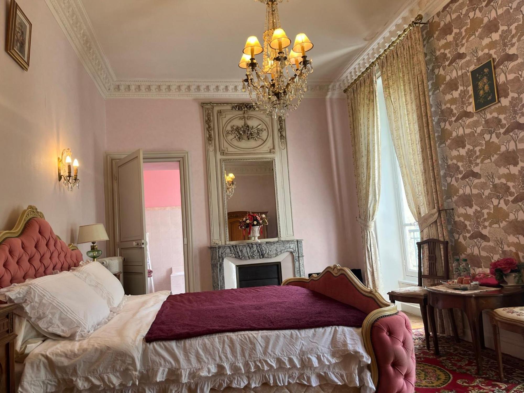 Demeure Des Payratons Bed & Breakfast Saint-Gerand-le-Puy Dış mekan fotoğraf
